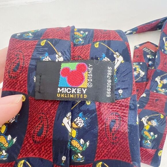 Vintage Disney Donald Duck Golfing Tie Father's Day Gift Golf Lover - Picture 3 of 7